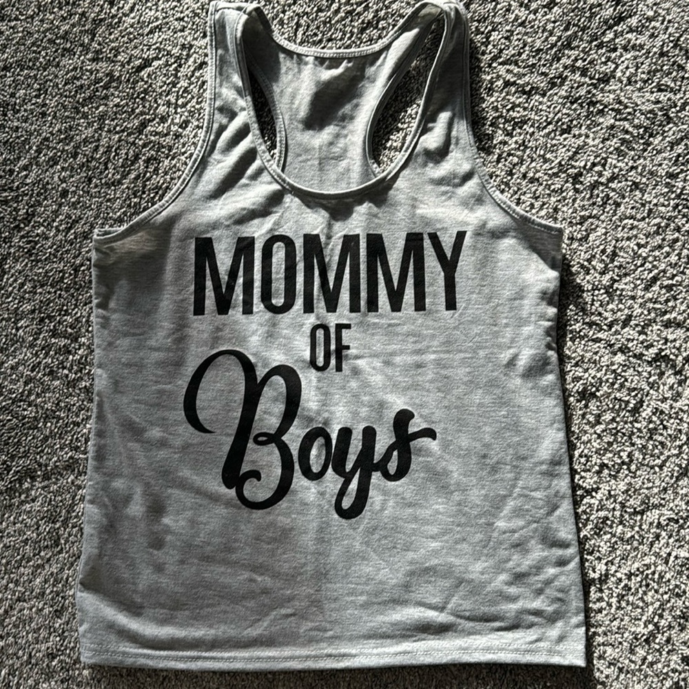 Mom of boys Tank top